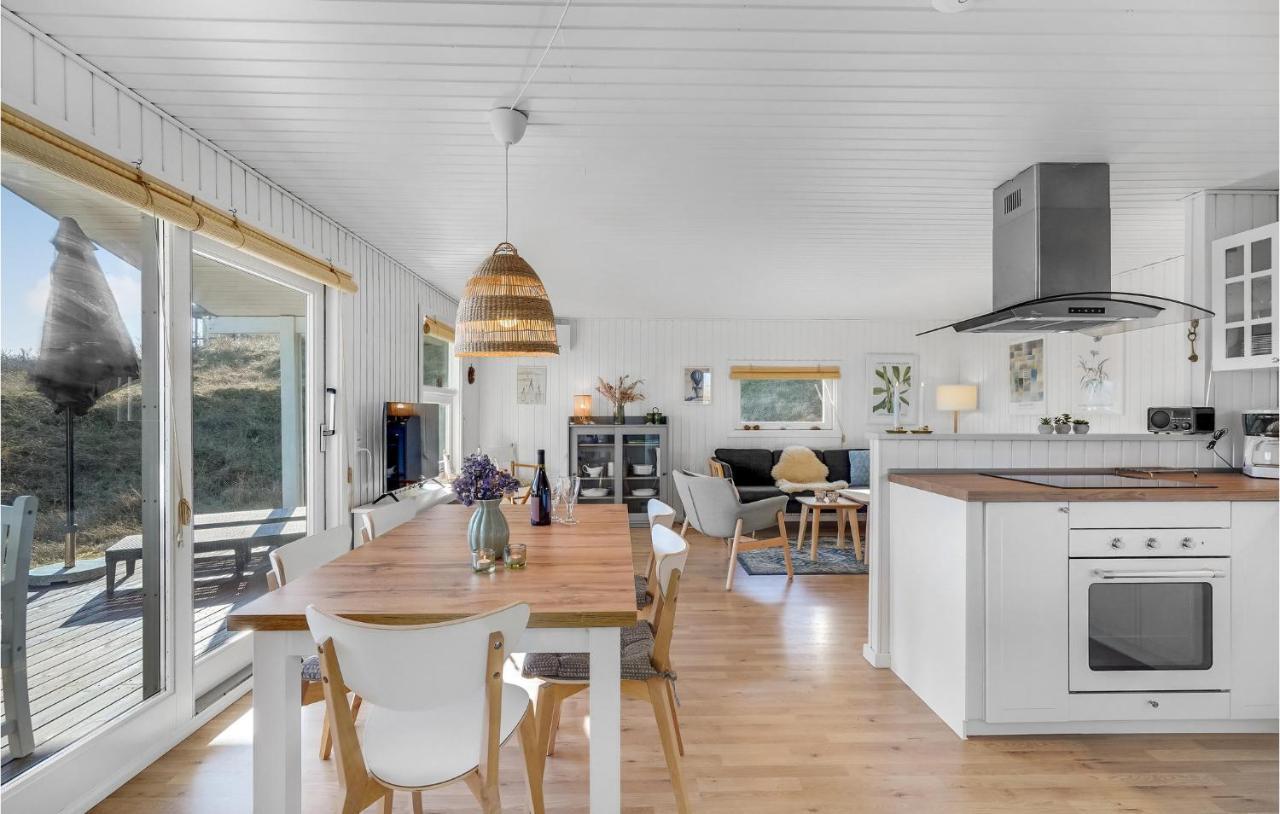 Stunning Home In Fano With House A Panoramic View 외부 사진